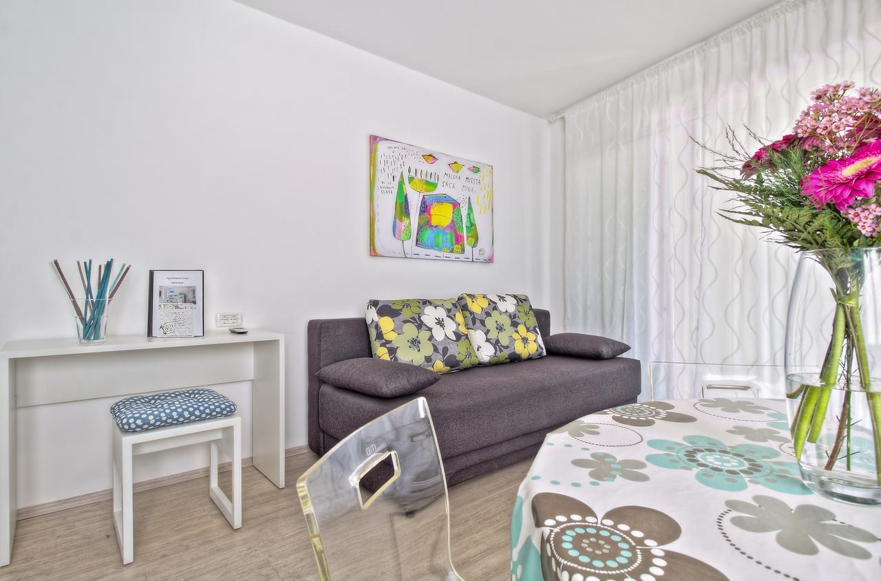 Apartments Punta By Sea Умаг Екстер'єр фото